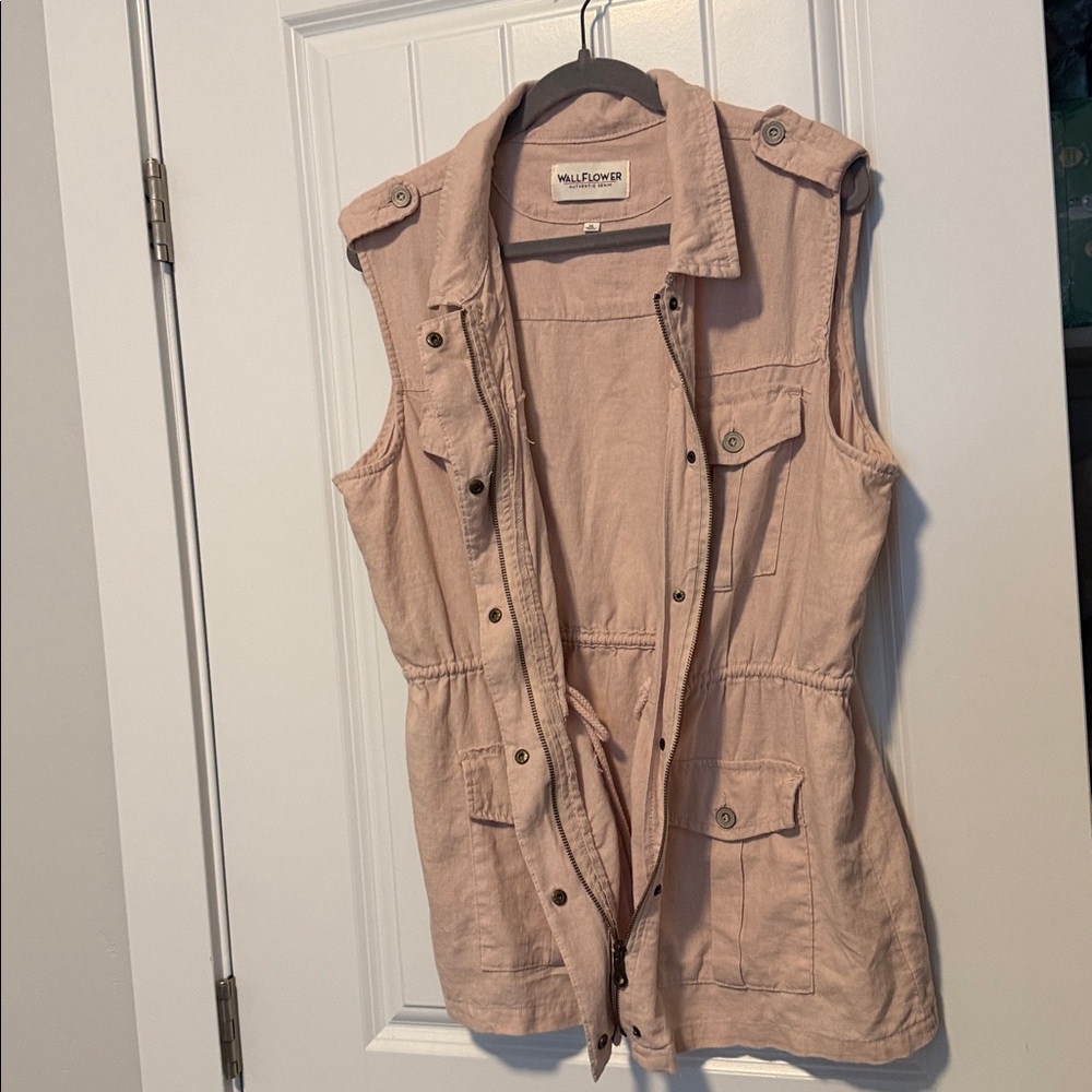 Wallflower Linen Blend Vest Pink Zip Up
Flap Pockets Collar Sz XL - Picture 4 of 10